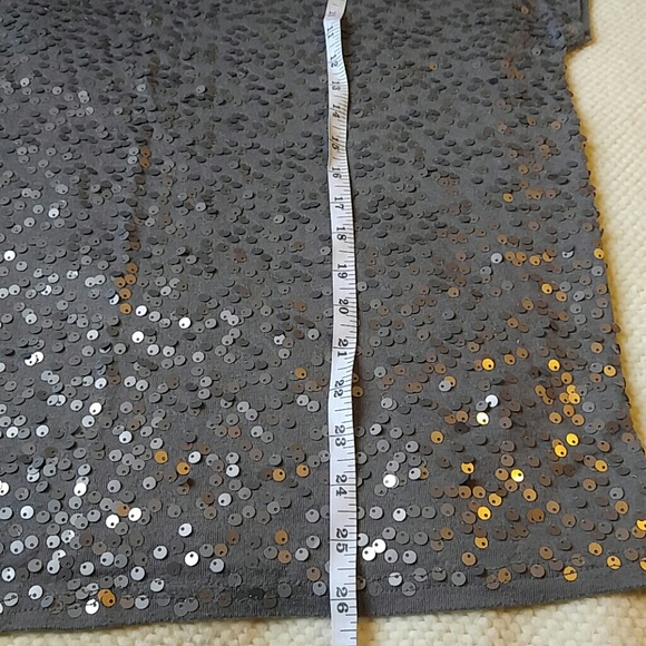 Forever 21 Gray top with sequins - Picture 7 of 7